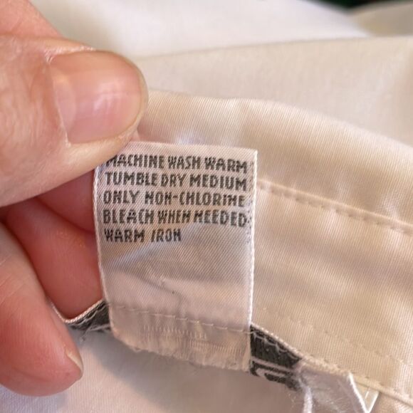 Vtg 80s/90s Messages white button down shirt with stylized  cowboy print - Picture 8 of 8